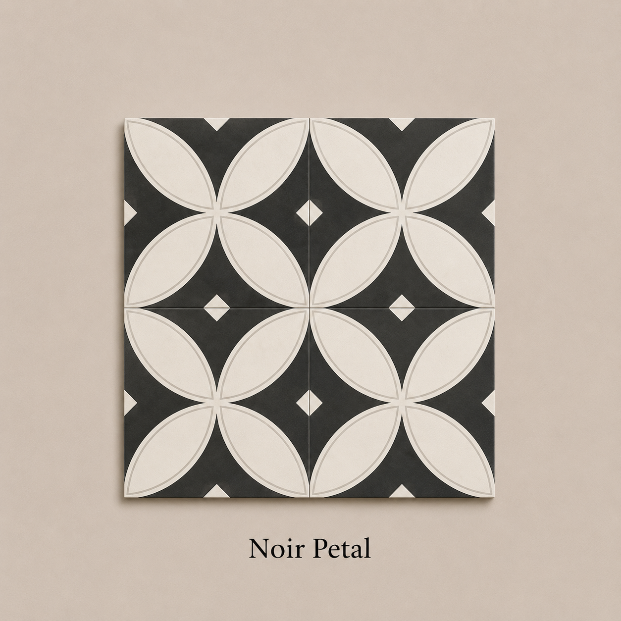 Noir Petal